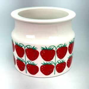 Vintage Arabia Finland Strawberry 
Pomona Jam Jar